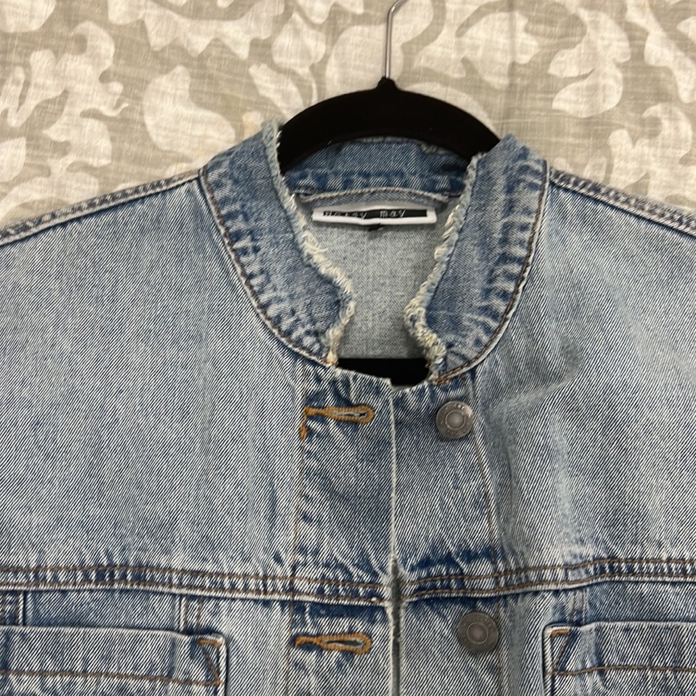 Denim jacket - Picture 3 of 8